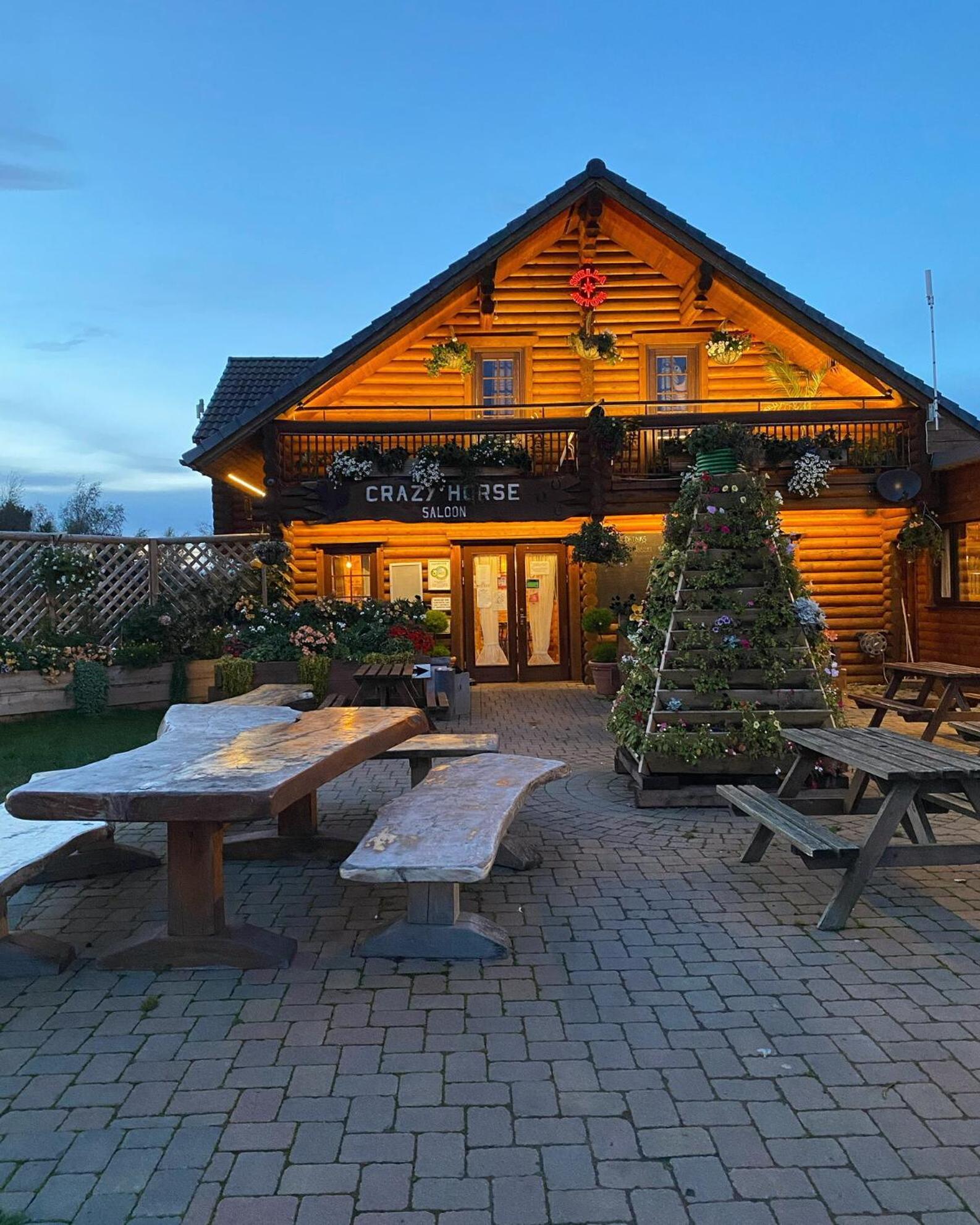 Angie'S Haven, Superb 2 Bedroom Lodge With Hot Tub - Sleeps 6 - Felmoor Park 몰페스 외부 사진